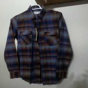 EZEKIEL  long sleeve men size small  NWT